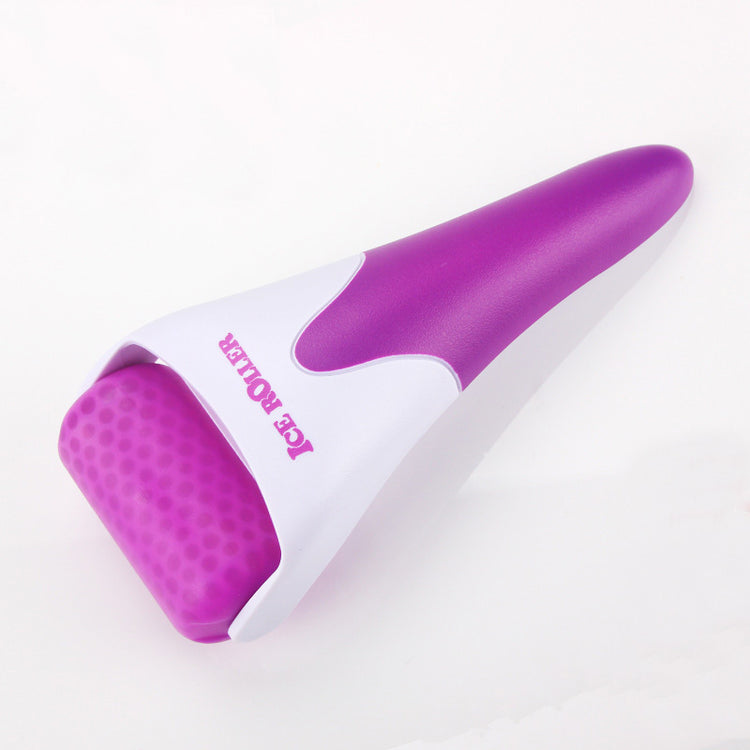 Cooling Ice Face Roller in purple